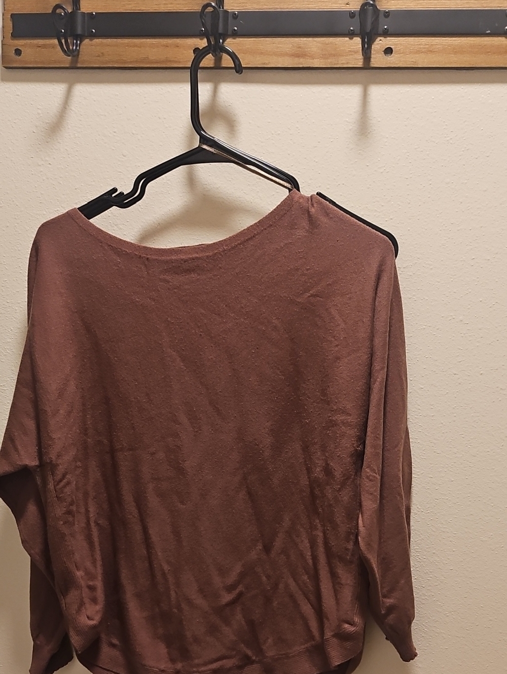 Casual Scoop Neck Sweater in Dusty Brown